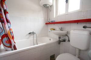 Apartment 54 - bathroom - Baska - Krk - Croatia