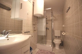 Appartement 67D mit Meerblick Baska Insel Krk Kroatien Bad Appartement 67D mit Meerblick Baska Insel Krk Kroatien Bad
