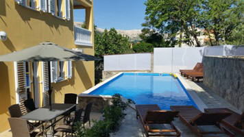 Haus mit Swimmingpool Baska Insel Krk Kroatien