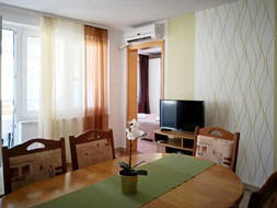 Apartment 15D - Baska island Krk Croatia dining corner