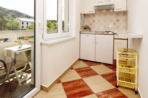 Appartement 15F - Baska island Krk Croatia kitchen