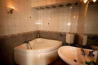 Baska Krk Croatia Apartment 32 bathroom