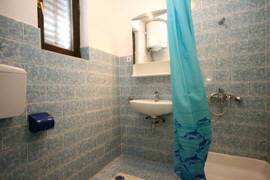 Baska Krk Croatia Apartment 37 bathroom