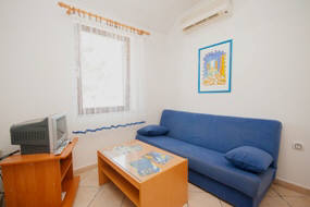 Appartement-12 - Wohnzimmer - Baska - Krk - Kroatien Appartement-12 - Wohnzimmer - Baska - Krk - Kroatien