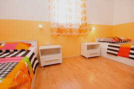 Appartement 12D - Zimmer mit 2 getrennten Betten - Baska - Krk - Kroatien Appartement 12D - Zimmer mit 2 getrennten Betten - Baska - Krk - Kroatien