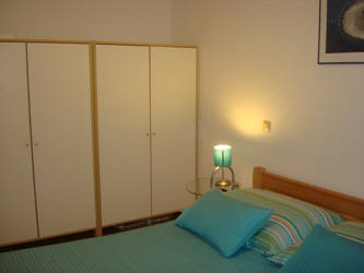 Appartement-1a - Schlafzimmer - Baska - Insel Krk - Kroatien Appartement 1A Baska Insel Krk Kroatien Schlafzimmer