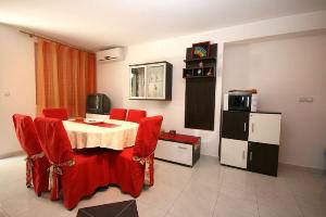 Apartment 29A Baska island Krk Croatia dining corner