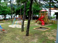 Kinderspielplatz Baska Insel Krk Kroatien Kinderspielplatz Baska Insel Krk Kroatien