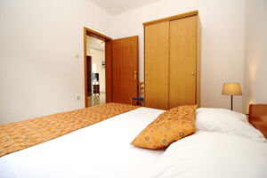Baska Zarok Insel Krk Kroatien Appartement 6 personen 3 schlafzimmer grosse terrasse internet hunde erlaubt schlafzimmer 11
