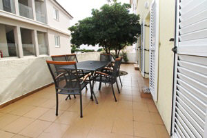 Baska Zarok Insel Krk Kroatien Appartement 6 personen 3 schlafzimmer terrasse internet hunde 