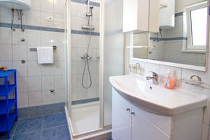 Appartement 67F mit Meerblick Baska Insel Krk Kroatien Bad Appartement 67F mit Meerblick Baska Insel Krk Kroatien Bad