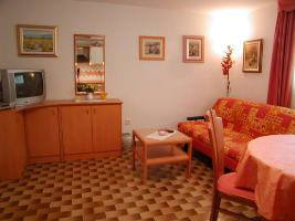 Appartement-27B Wohnzimmer Baska Insel Krk Kroatien