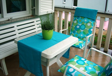 Apartment Appartement Lavanda in Strandnhe groe Terrasse Baska Insel mit Sitzgarnitur Krk Kroatien 