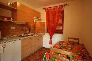 Appartement-4 Kueche Baska Krk Kroatien