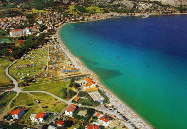 Sand- und Kieselstrand Baska Insel Krk Kroatien