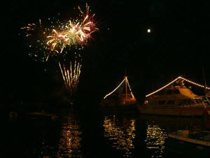 Feuerwerk am Meer